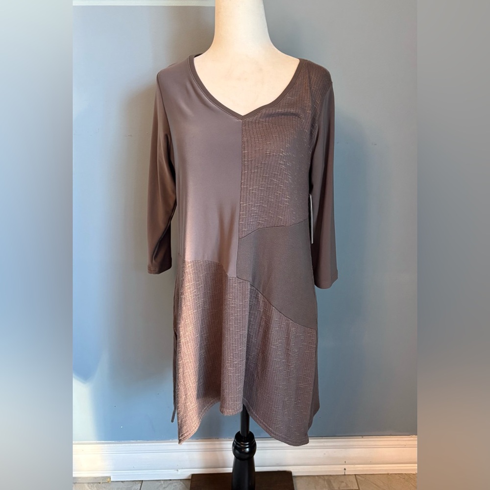 Chic Women's Tunic in Rich Brown